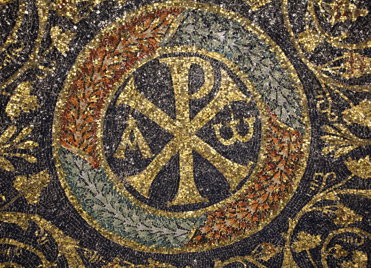 C:\Users\1\Downloads\Ravenna,_mausoleo_di_Galla_Placidia_(34).jpg