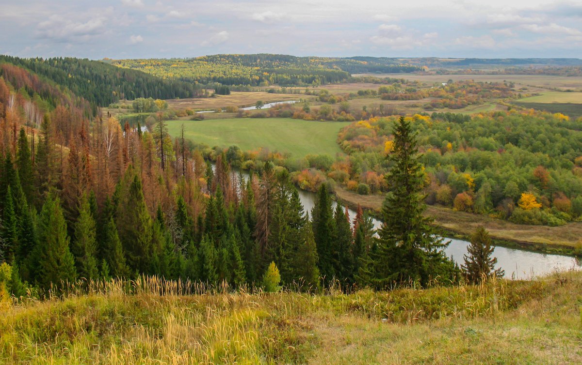 C:\Users\1\Downloads\1623474923_1-oir_mobi-p-severnie-uvali-vozvishennost-priroda-krasi-1 (1).jpg